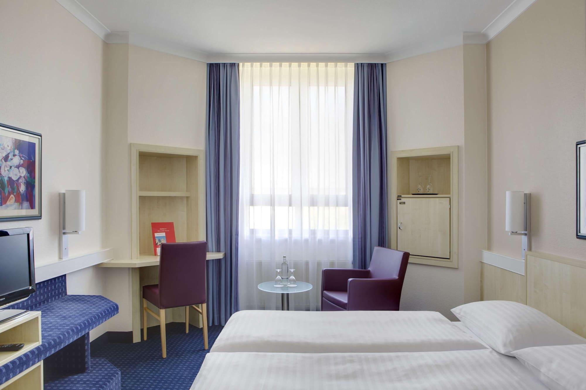 IntercityHotel Kassel Buitenkant foto