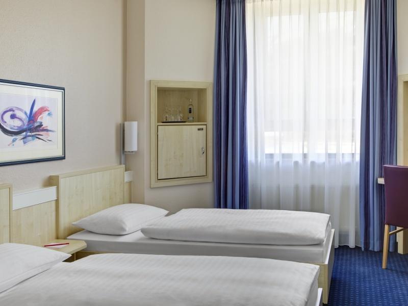 IntercityHotel Kassel Buitenkant foto