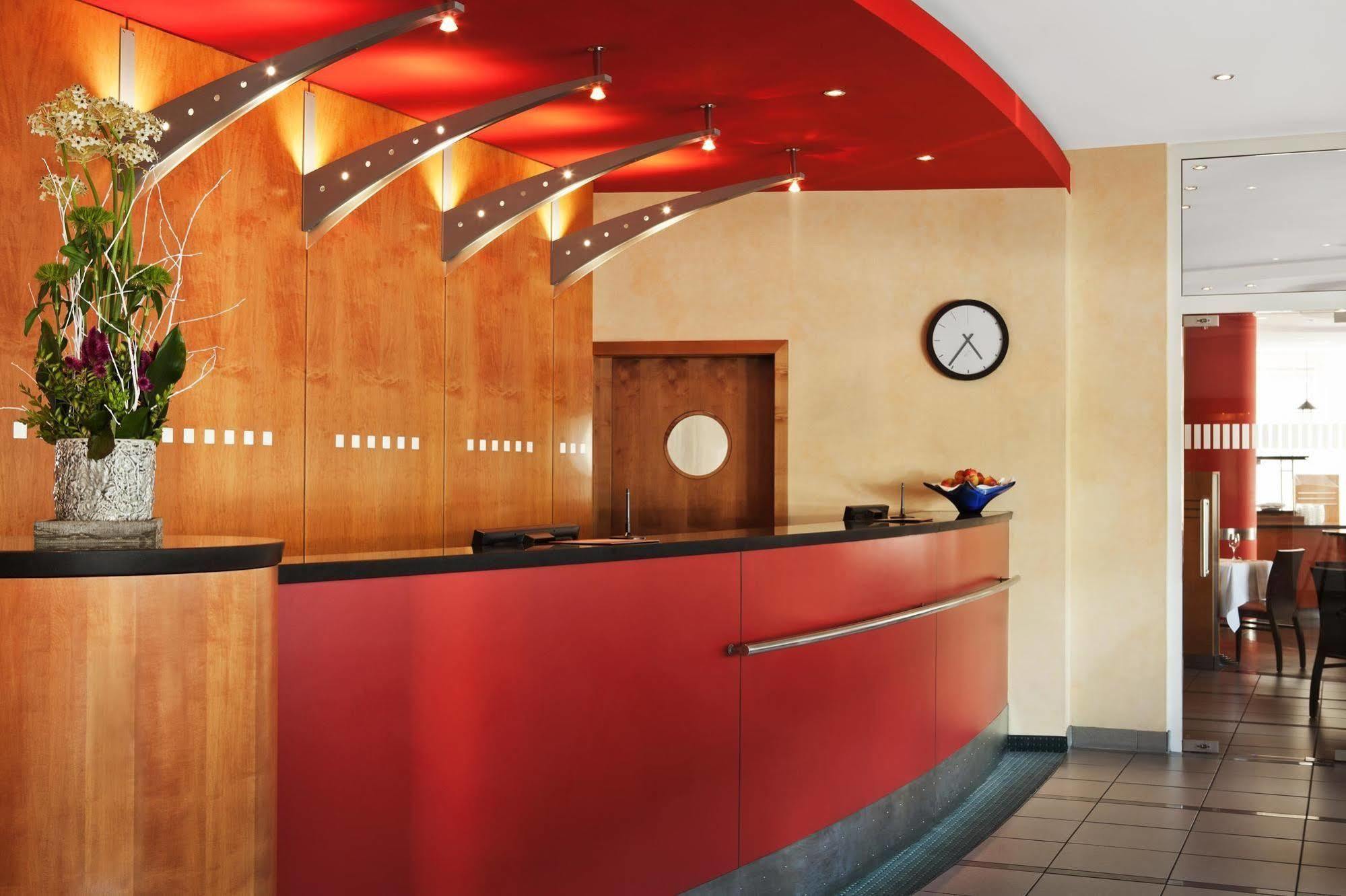 IntercityHotel Kassel Buitenkant foto