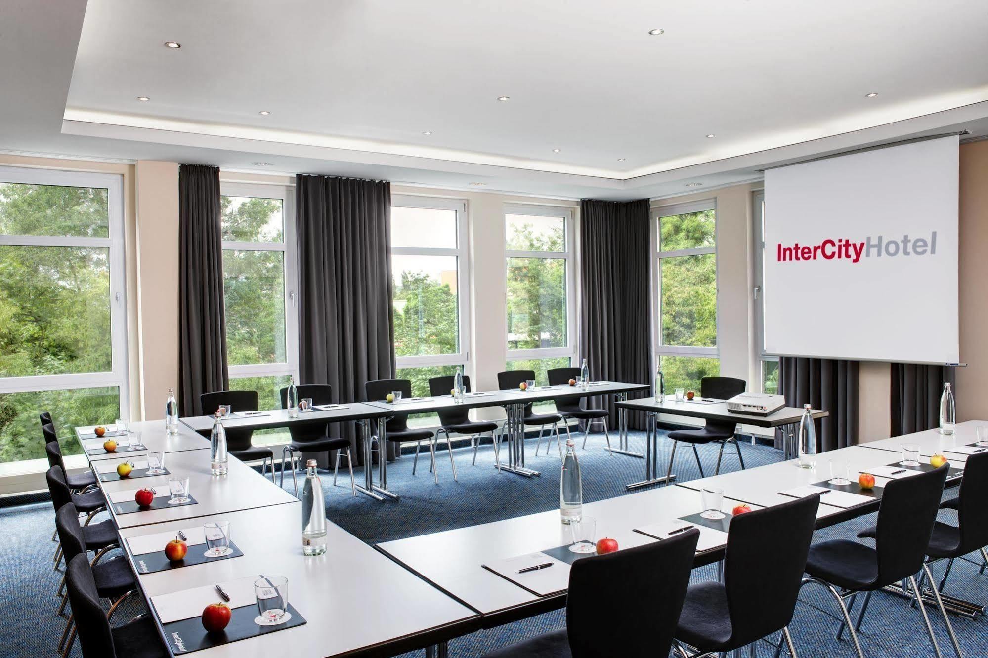 IntercityHotel Kassel Buitenkant foto