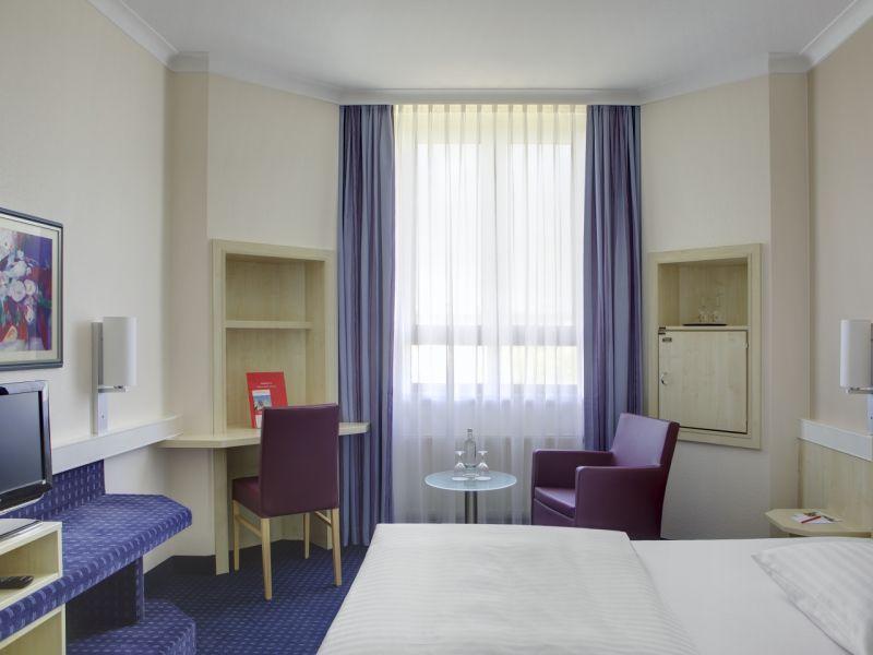 IntercityHotel Kassel Buitenkant foto